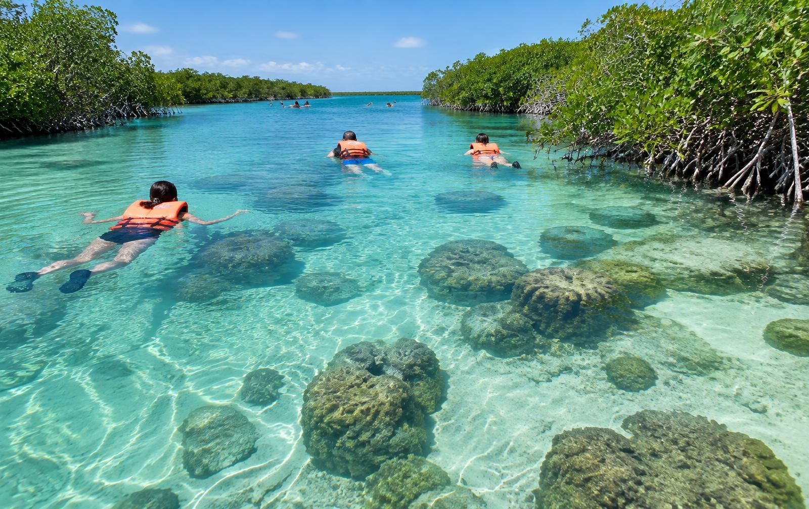 Float Los Rápidos de Bacalar.